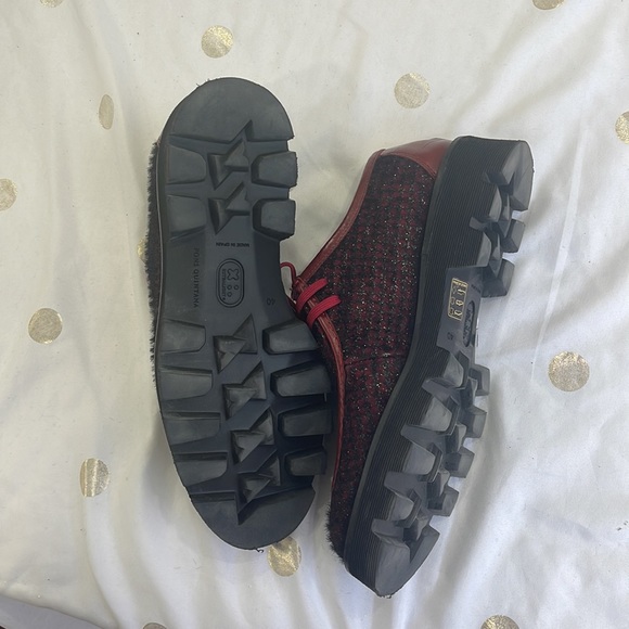 Wear 1 time - it’s very confortable - Picture 3 of 5